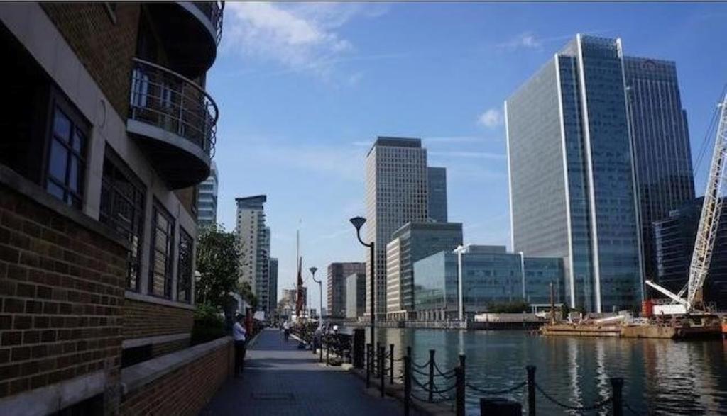 Apartment Wharf - Meridian Place 伦敦 外观 照片