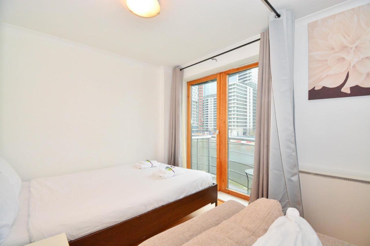 Apartment Wharf - Meridian Place 巴尔金 外观 照片